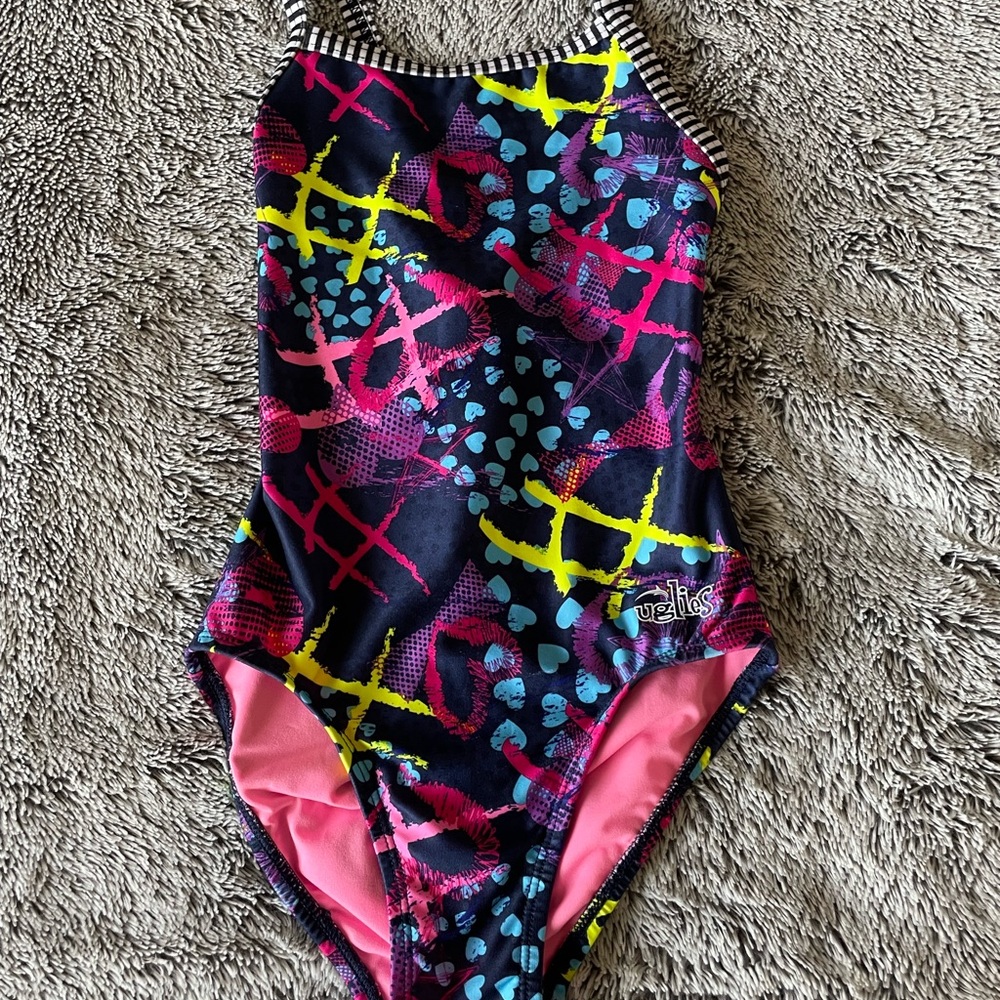 Girls Dolfin Uglies Lipstick Heart Pattern Swimsuit